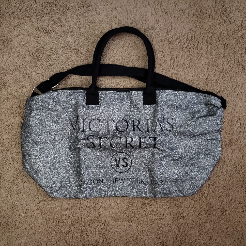 *SOLD* Victoria Secret, Glittery Travel Bag